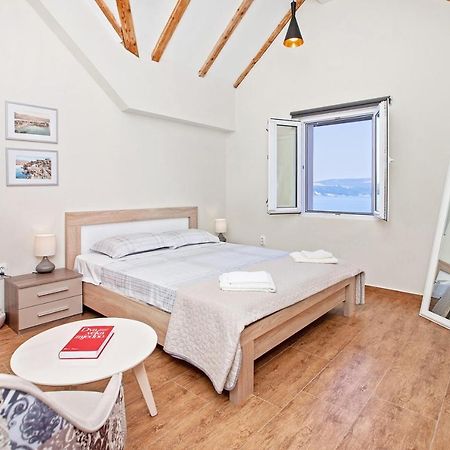Apartments Isja Tivat Bagian luar foto