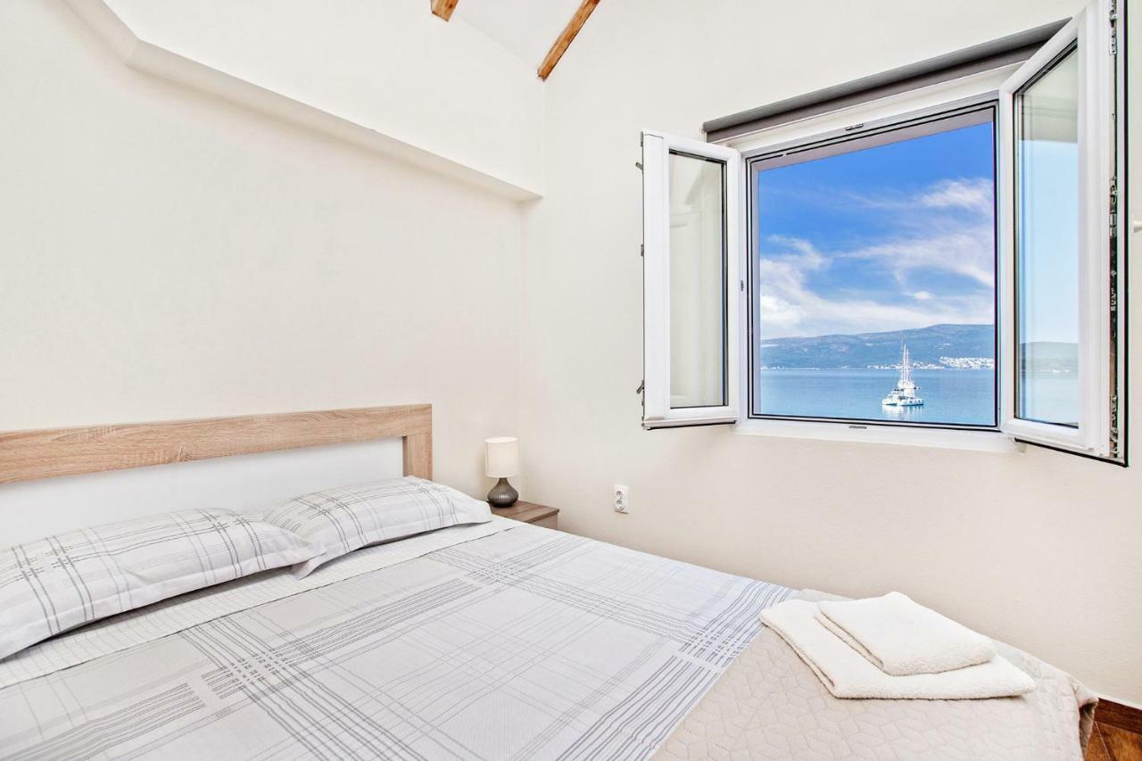Apartments Isja Tivat Bagian luar foto